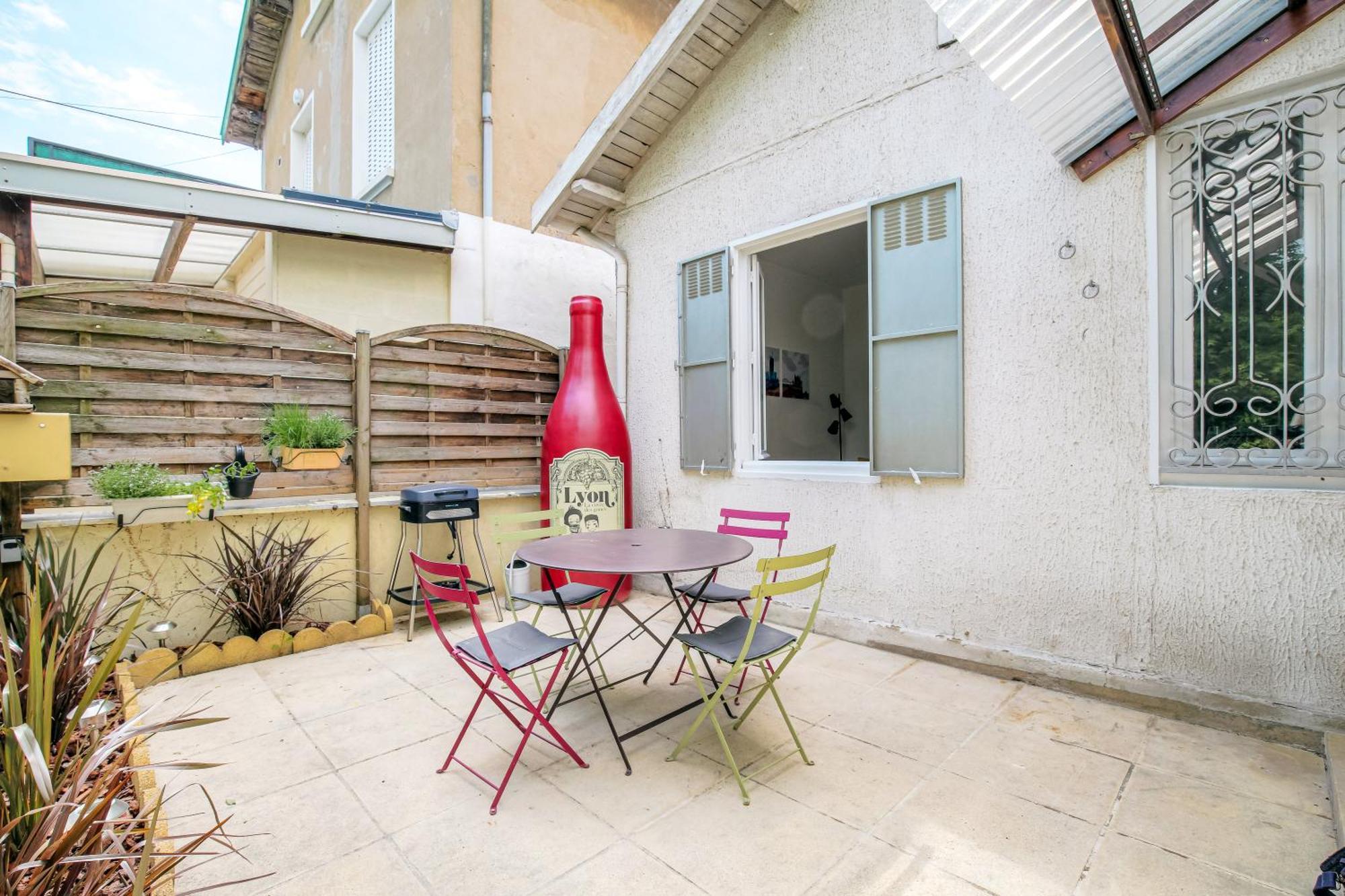 Maison Cosy Avec Terrasse A 15 Minutes De Lyon Et Wifi Rillieux-la-Pape Екстер'єр фото